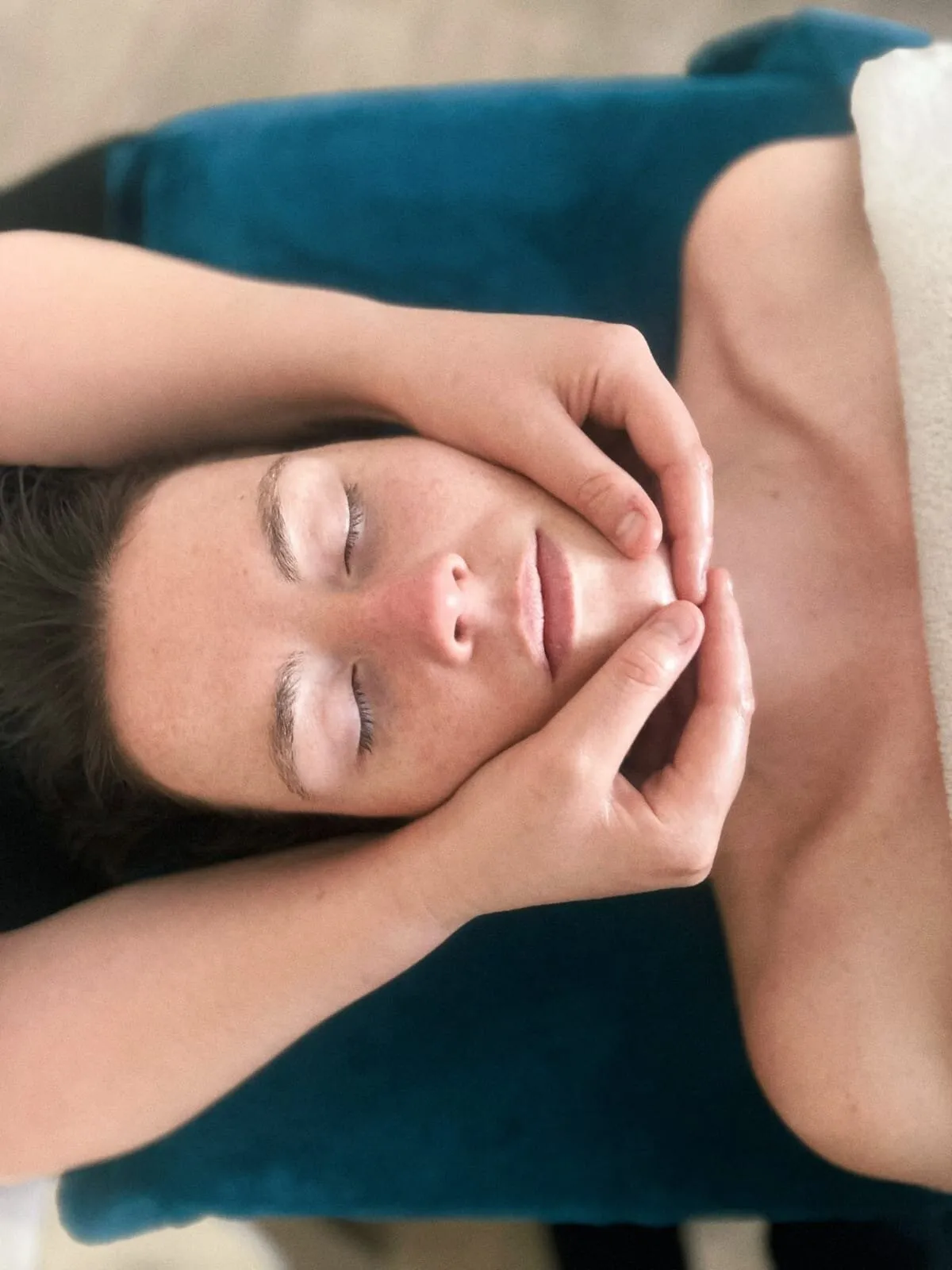 Massage visage drainant&nbsp;