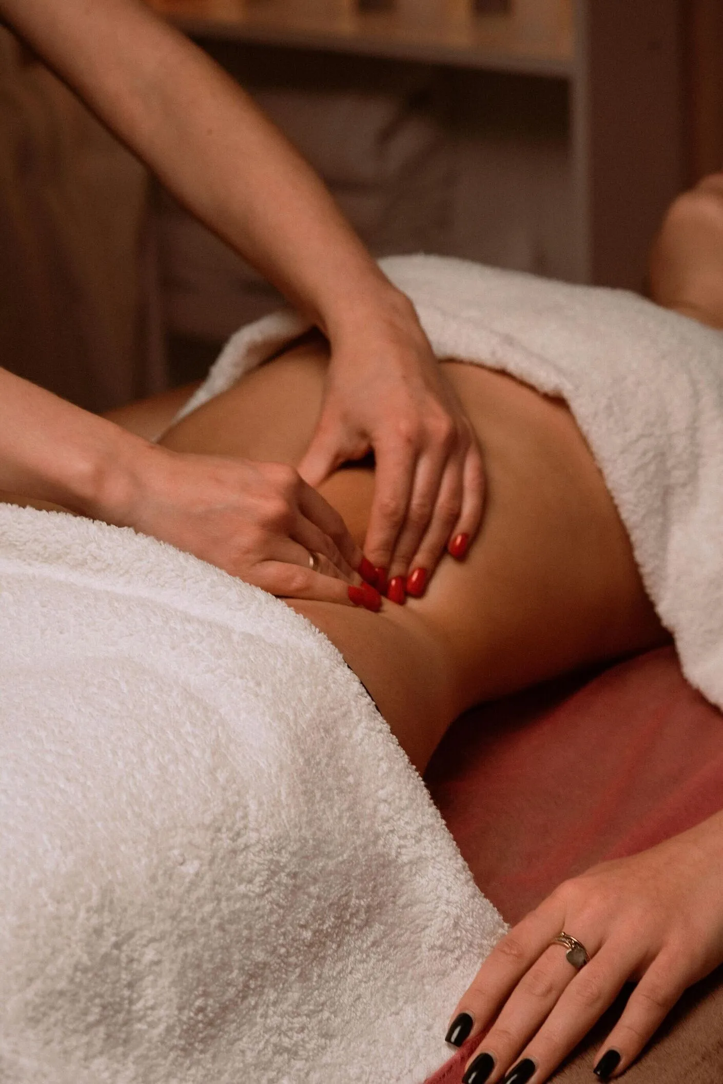 Massage postnatal à Montpellier : un temps pour récupérer en douceur après l'accouchement
